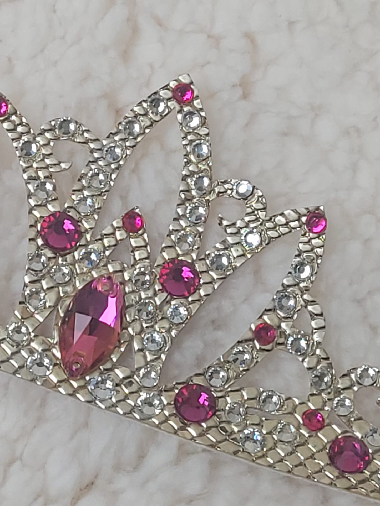Gymnastique Rythmique - Couronne à chignon doré - "Royal" - Fushia et Cristal