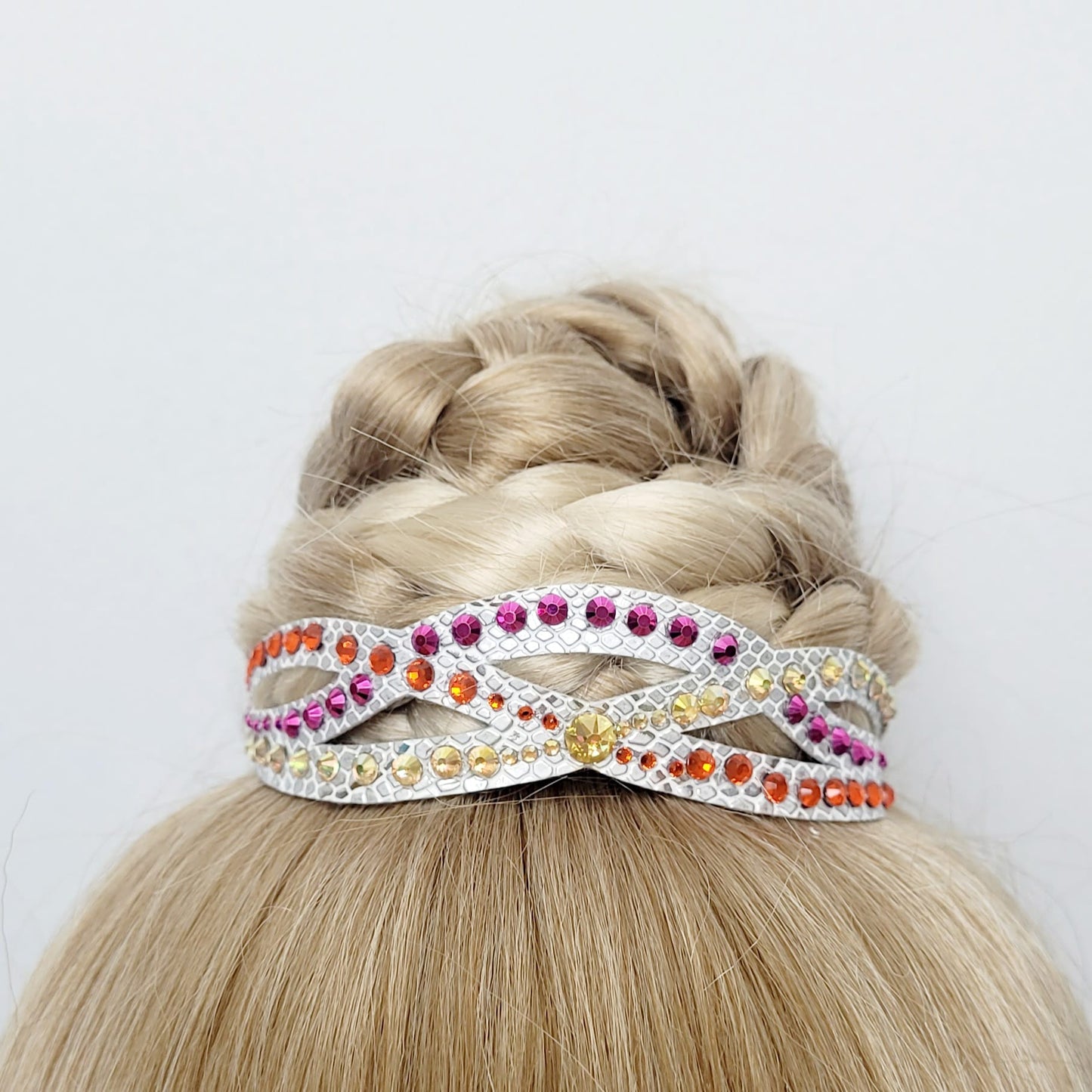 Gymnastique Rythmique - Couronne à chignon argenté - "Elfique" - Strass Fuchsia metallic, Orange et metallic sunshine
