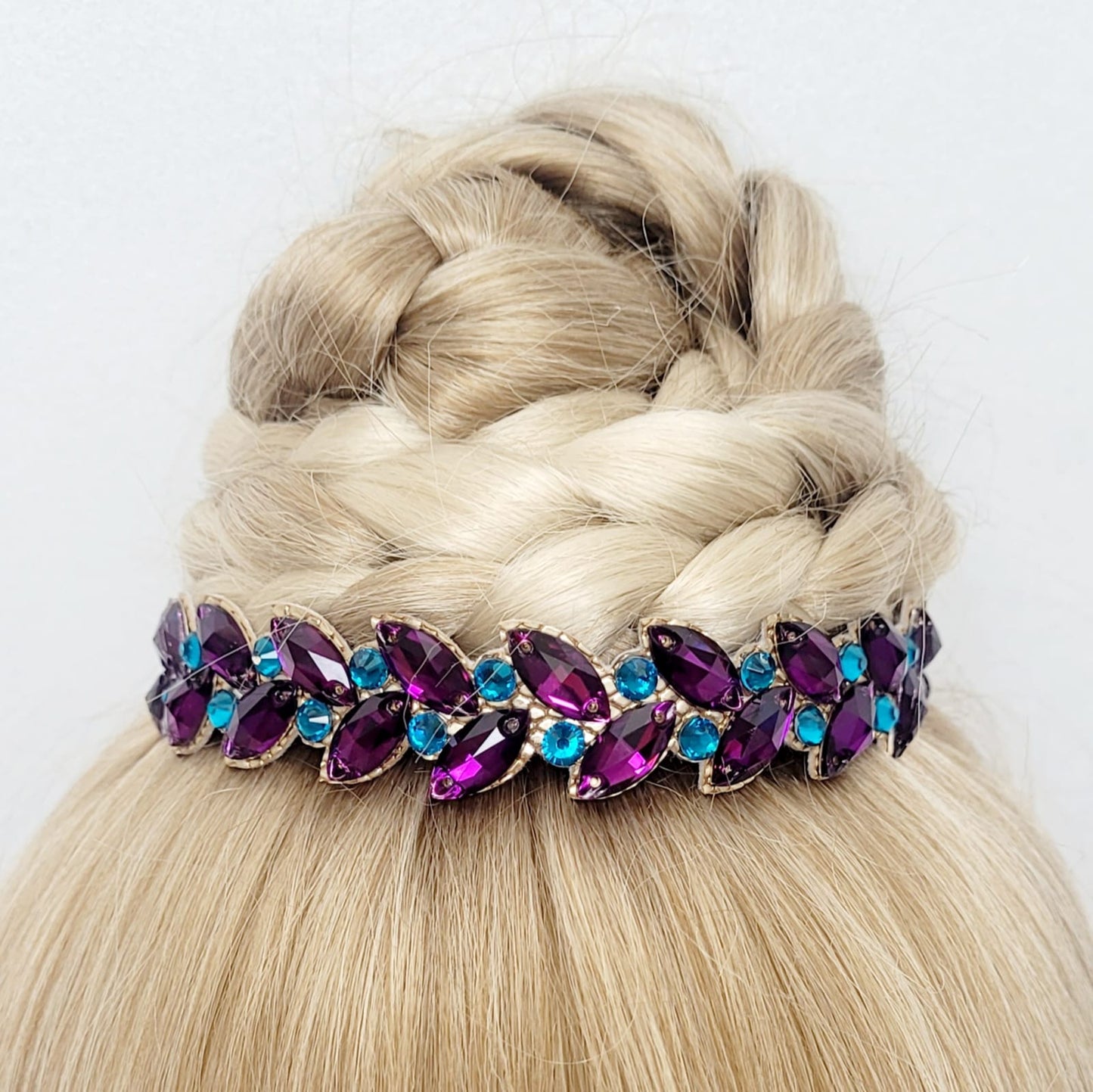 Gymnastique Rythmique - Couronne à chignon doré - "Lière" - Strass Fuchsia et bleu zircon